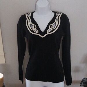 Women's RED black/white cut out applique  sweater. Size S.
